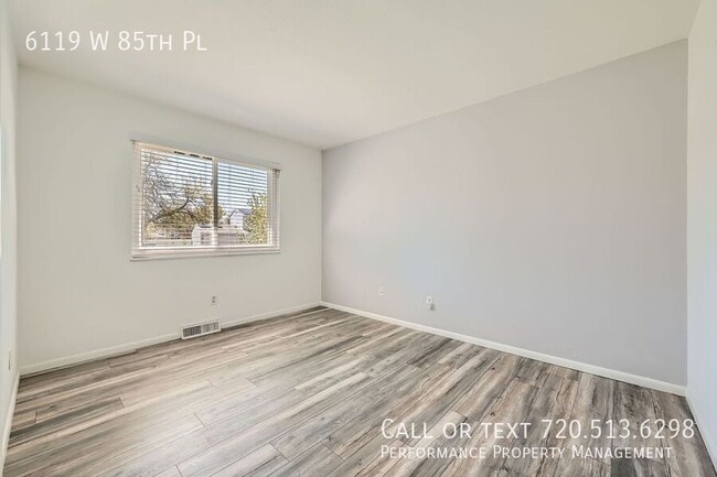 Building Photo - 6119 W 85th Pl