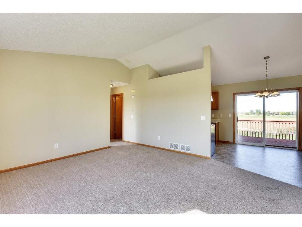 Building Photo - 2015 Brittany Ct