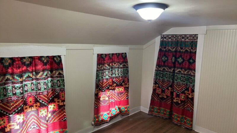 Building Photo - 143 Martz Ave