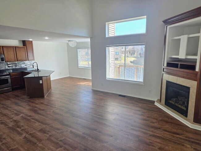 Building Photo - 2215 NW Bayberry Ln