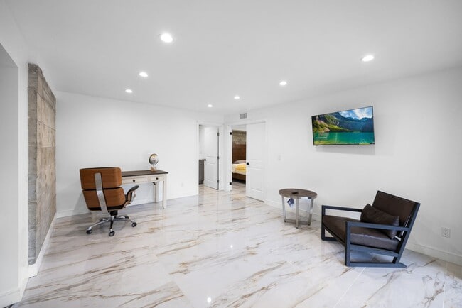 Building Photo - Stunning Mountain Views in Chino Hills for 2-bedroom