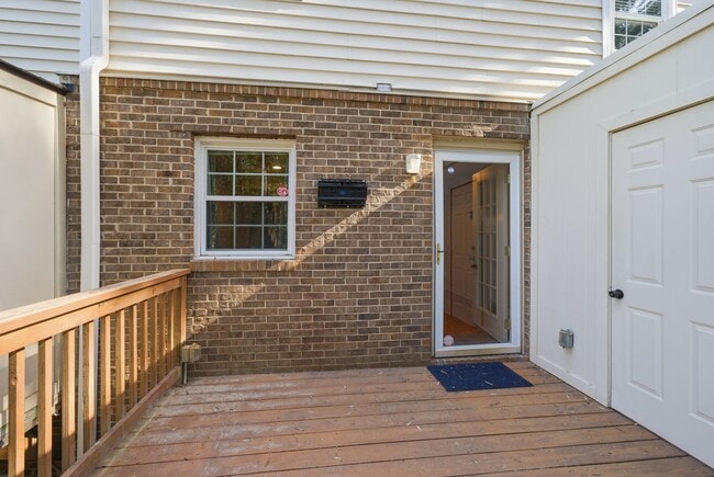 Building Photo - 6355 New Market Way