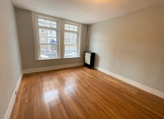 Building Photo - 65 Strathmore Rd