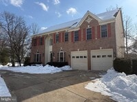 Building Photo - 8401 Tysons Trace Ct
