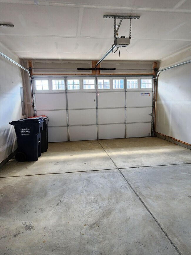 Building Photo - New Construction Townhome in Middletown