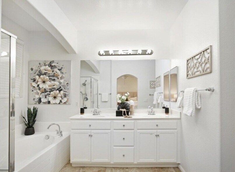 Building Photo - 30096 Diamond Ridge Ct