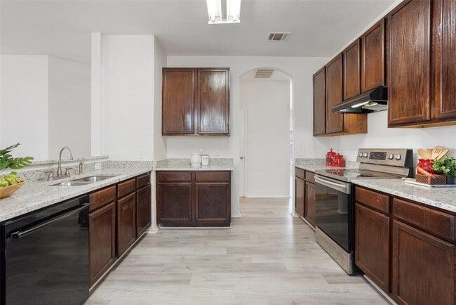 Building Photo - 11853 Gaelic Dr