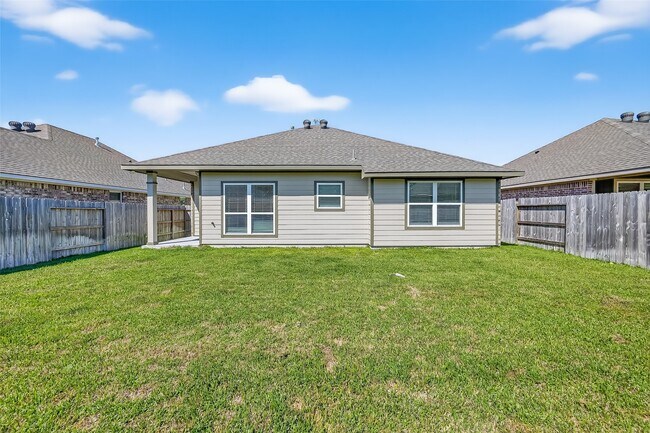 Building Photo - 14371 N Summerchase Cir