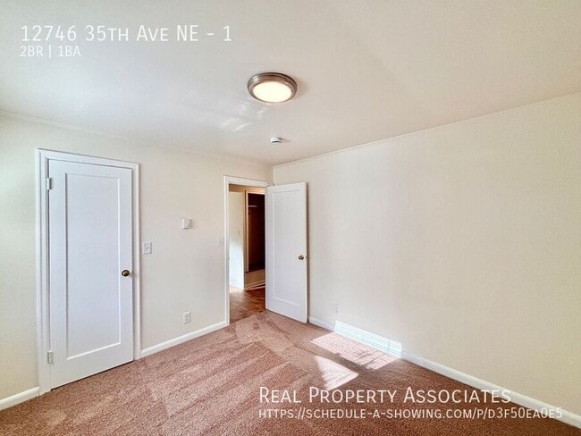 Building Photo - 12746 35th Ave NE