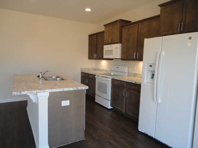 Building Photo - 6607 Blue Ridge Ct