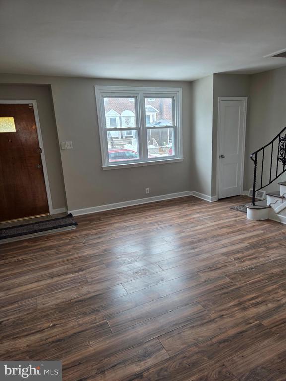 Building Photo - 1219 Passmore St