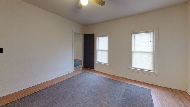 Building Photo - 1051 Liberty St