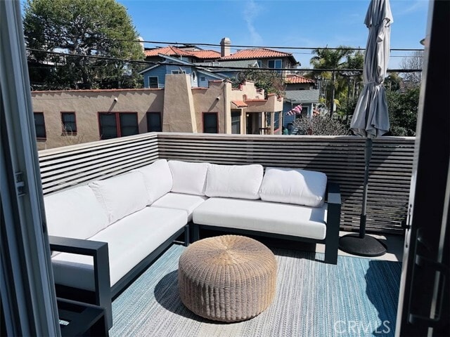 Building Photo - 611 Avenue C