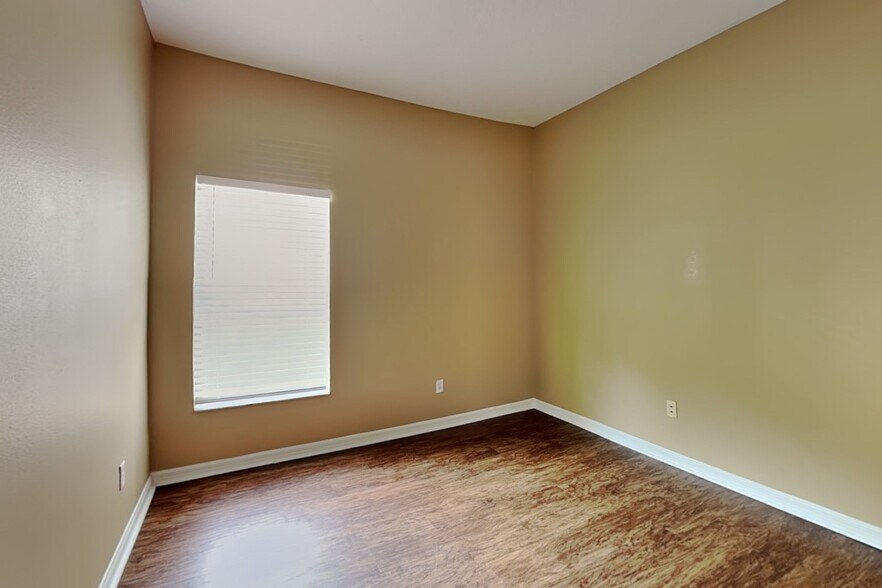 Building Photo - 1338 Edison Tree Rd