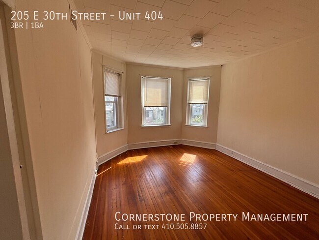 Building Photo - 205 E 30th St