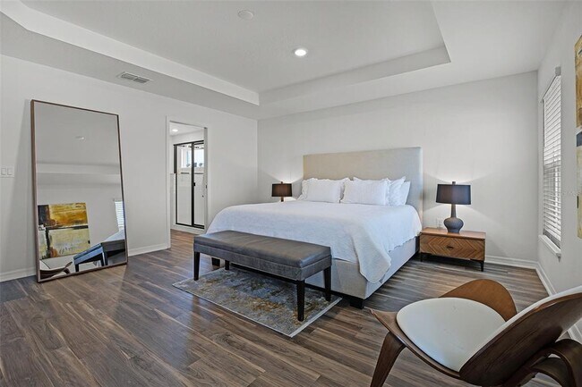 Building Photo - 1535 Eucalyptus Wy