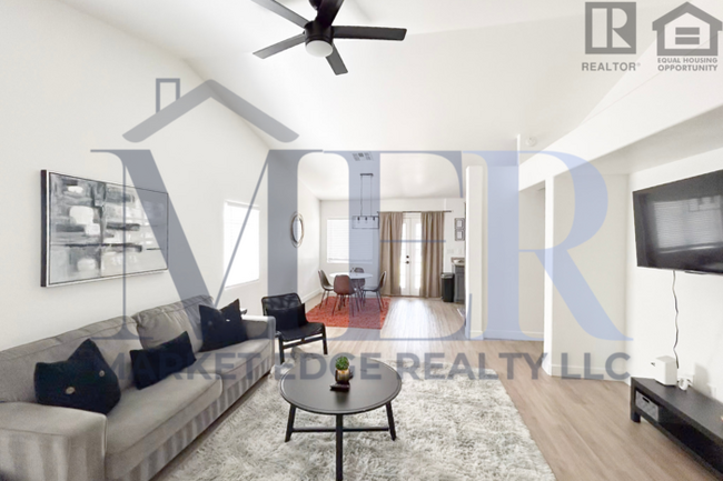 Building Photo - 3Bed/2Bath Furnished Home 2 Car Gar - 19th...