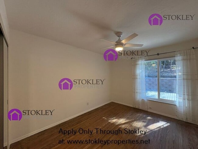 Building Photo - 3709 Sundale Rd