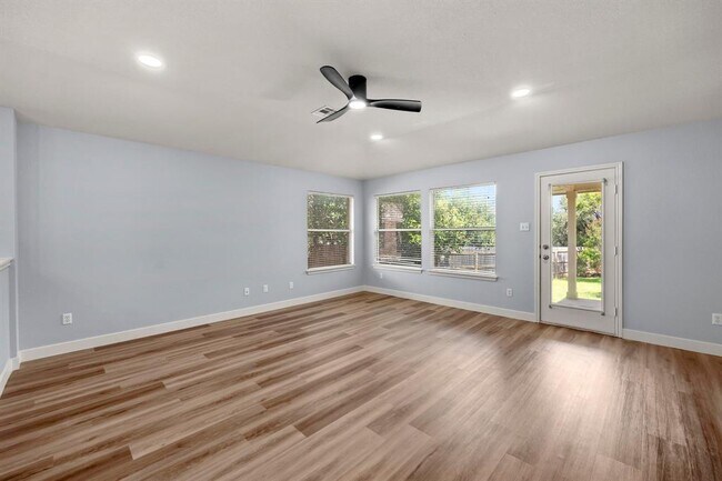 Building Photo - 3321 Winding River Trail