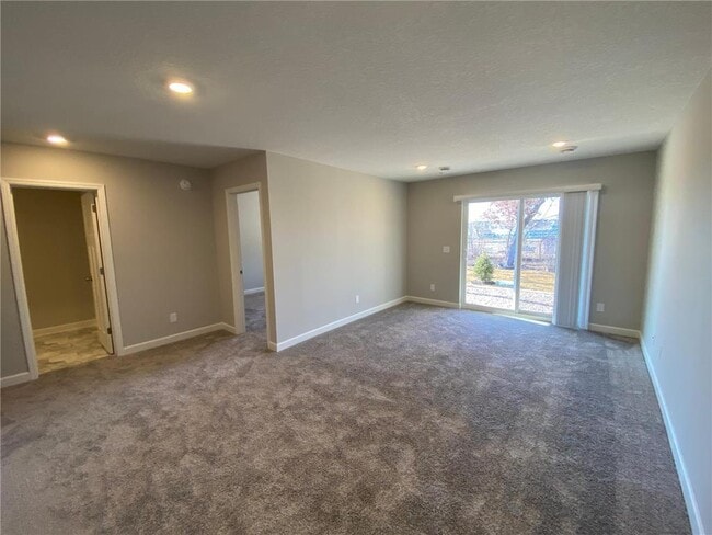 Building Photo - 206 Jean Avenue