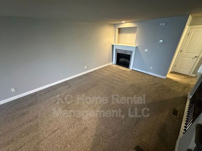 Building Photo - 10530 Kane Dr