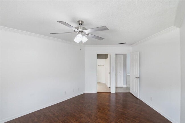 Building Photo - 21583 Villa Nova Dr