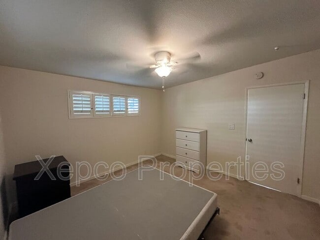 Building Photo - 77495 Cheyenne Dr