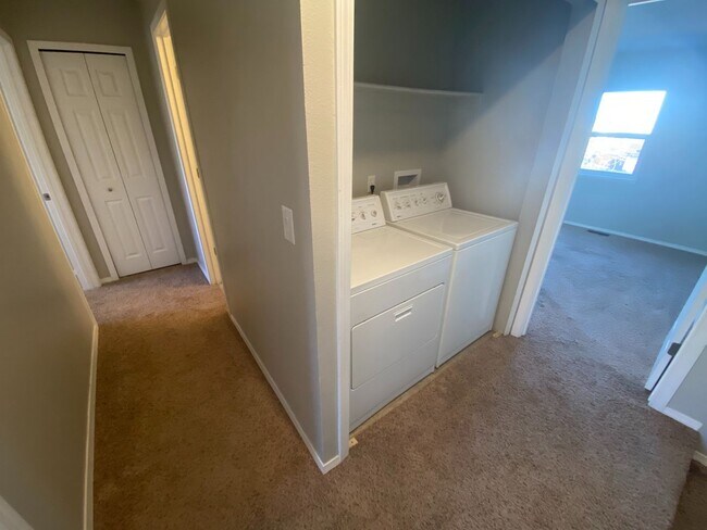 Building Photo - Great Home in Fountain