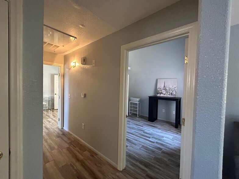 Building Photo - 520 Arrowhead Trl