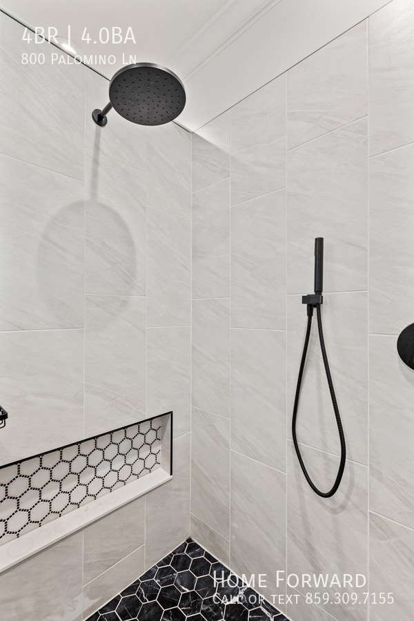 Building Photo - 800 Palomino Ln