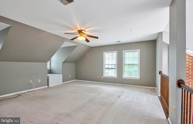 Building Photo - 18414 Garner Ln