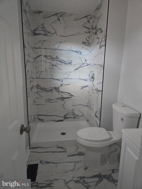 Building Photo - 732 Narrowleaf Dr