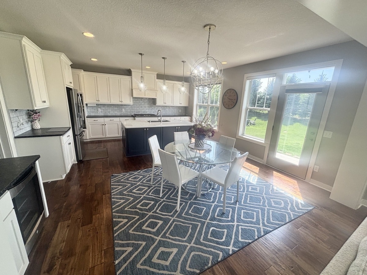 Building Photo - 9068 Red Oak Trl