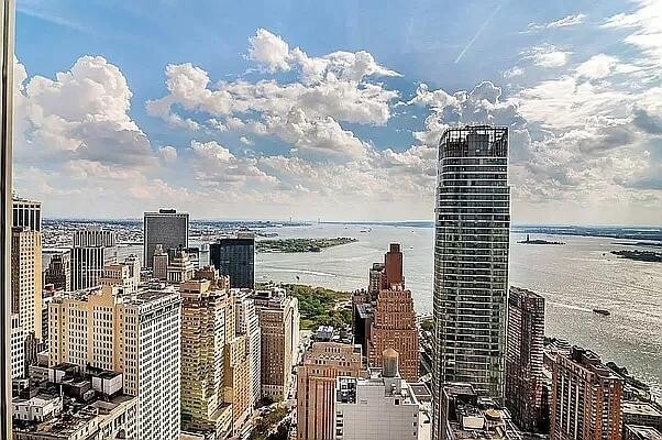 Building Photo - 123 Washington St