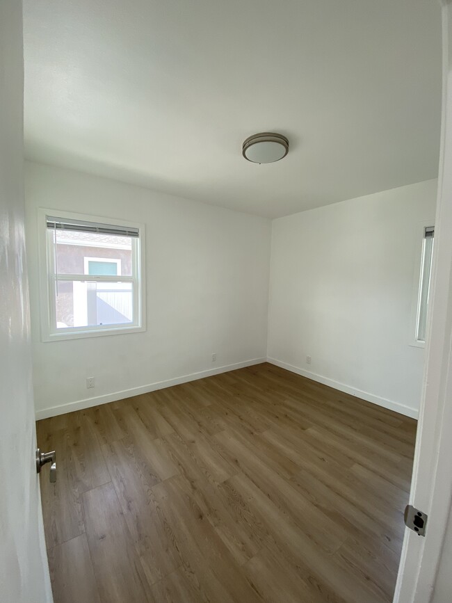 Building Photo - 17204 Crenshaw Blvd