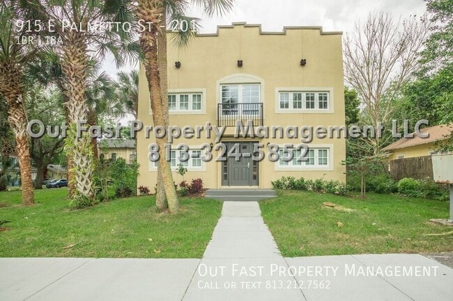 Building Photo - 915 E Palmetto St