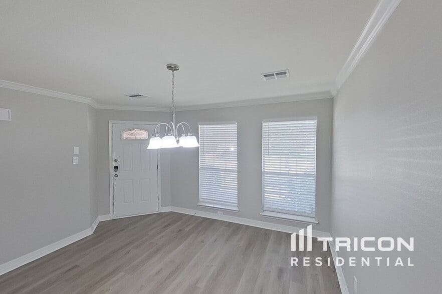 Building Photo - 5646 Hunters Bend Ln