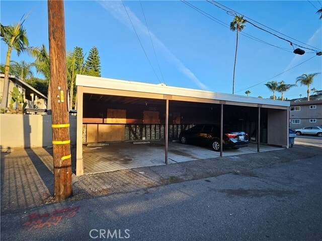 Building Photo - 1381 Burwood St