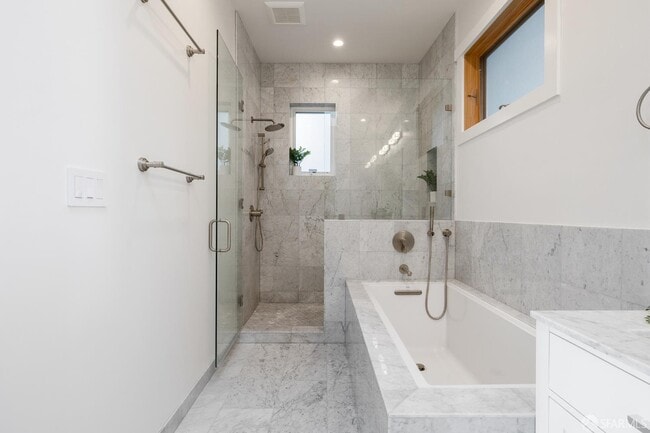 Building Photo - 316 Humboldt Rd