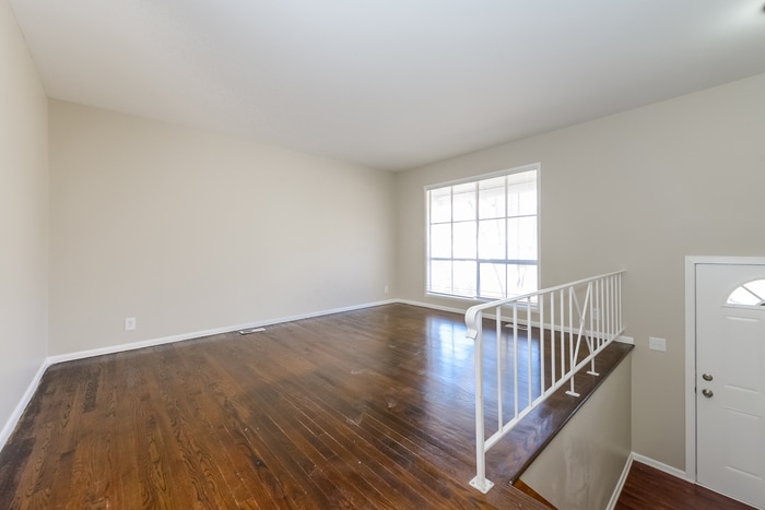 Building Photo - 8413 E 93rd St