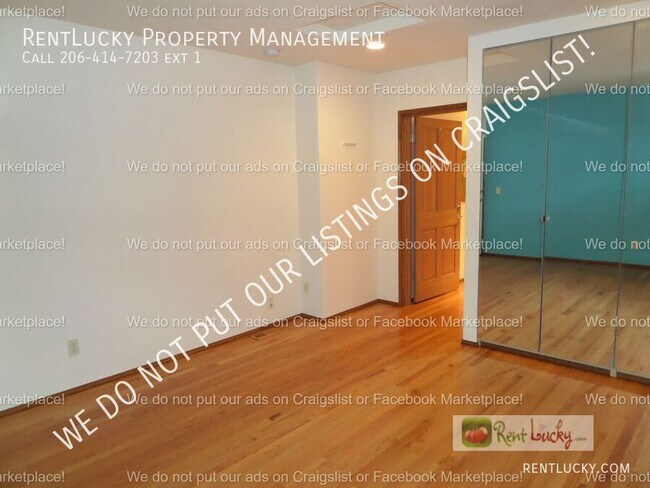 Building Photo - 29633 Marine View Dr SW