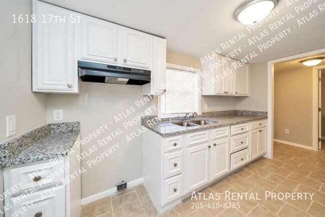 Building Photo - 1618 17th St