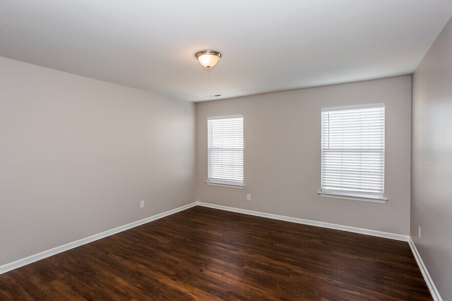 Building Photo - 1148 Aprilia Ln