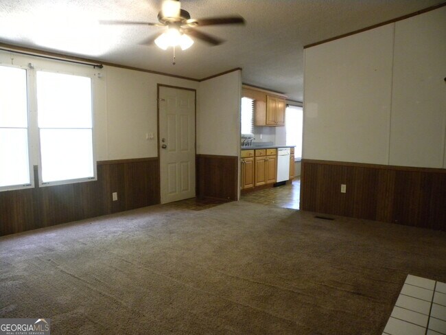 Building Photo - 2627 Cole Rd