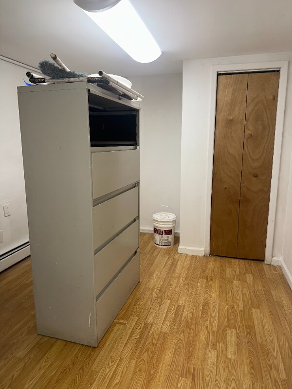 Building Photo - 1549 Selwyn Ave