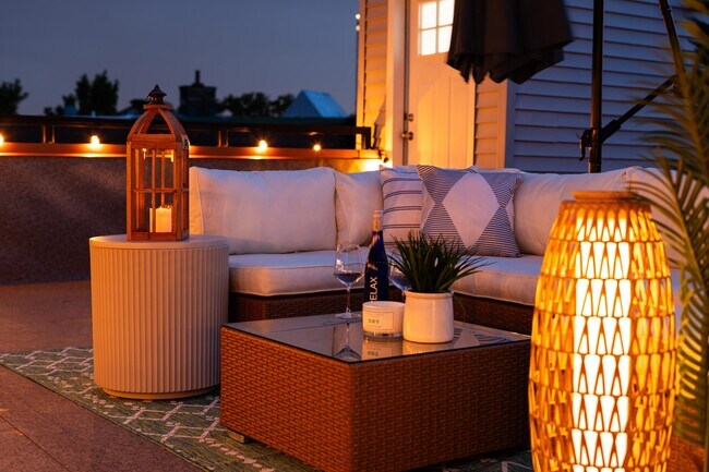 Building Photo - 260 Palisade Ave