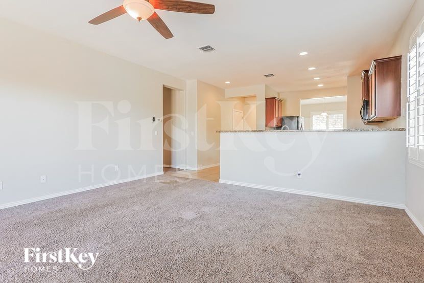 Building Photo - 20392 N Mac Neil St