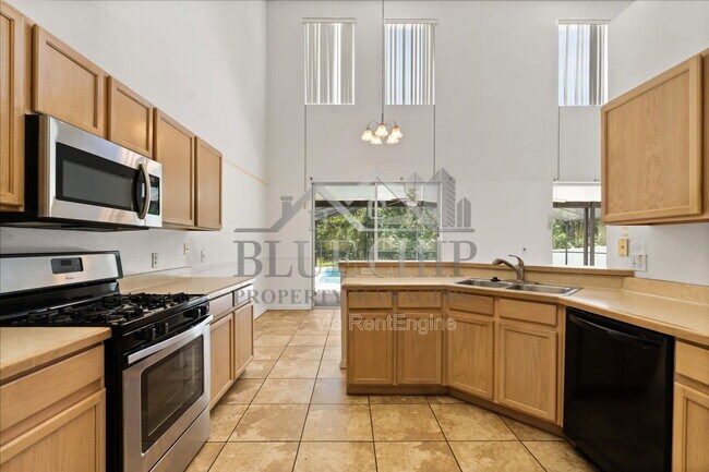Building Photo - 5399 Dahlia Reserve Dr