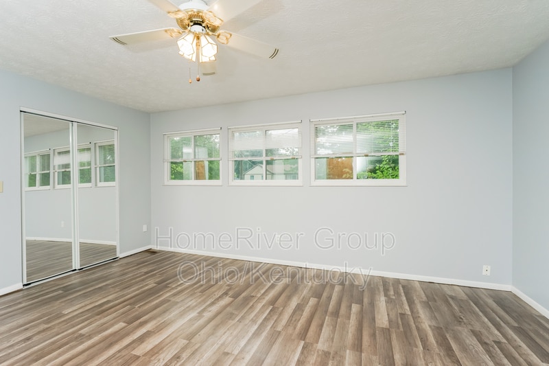 Building Photo - 8067 Buckland Dr