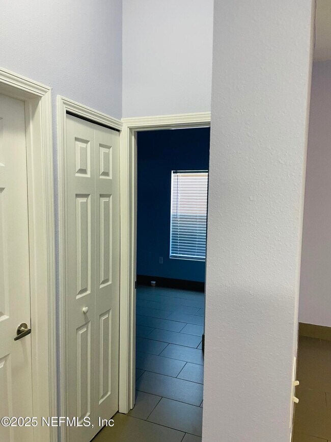 Building Photo - 9626 Belda Way